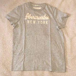 Abercrombie and Fitch embroidered tee. Size small. Gray